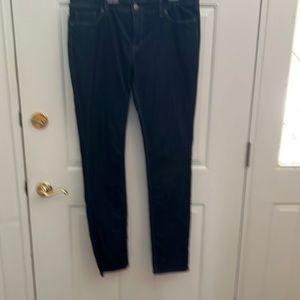 The Limited Women’s Skinny Leg Jeans in 16 Long.